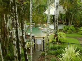 Reef Terraces on St Crispins, Port Douglas